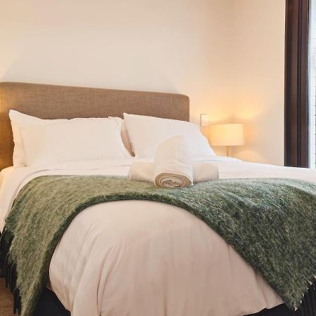 Luxurious 2 Bedroom Apartment Free Secure Parking أوكلاند المظهر الخارجي الصورة